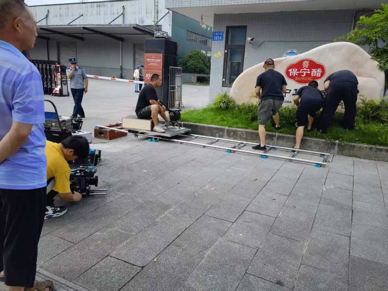 九龙县TVC拍摄：制造业专属TVC方案，用镜头展现企业硬核实力！