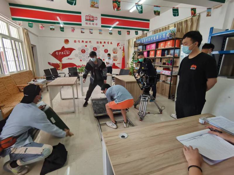 九龙县广告片拍摄公司：极简主义践行者，少即是多的视觉哲学